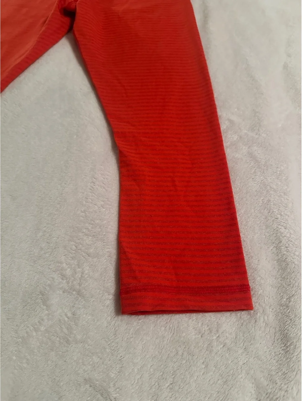 Lululemon Cropped Athletic Leggings - Heathered Striped Orange / Red - Size 6